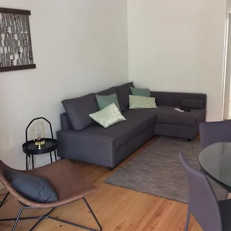 Whome Modern 1-bed With Ac & Private Terrace 리스본