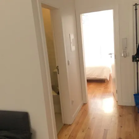 Apartment Whome Modern 1-bed With Ac & Private Terrace *